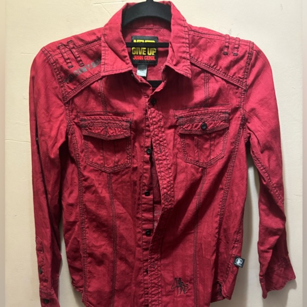 Youth 10/12 John cena maroon button‎ down with his sig on shirt